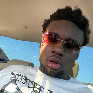 Meet your Posher, Charles